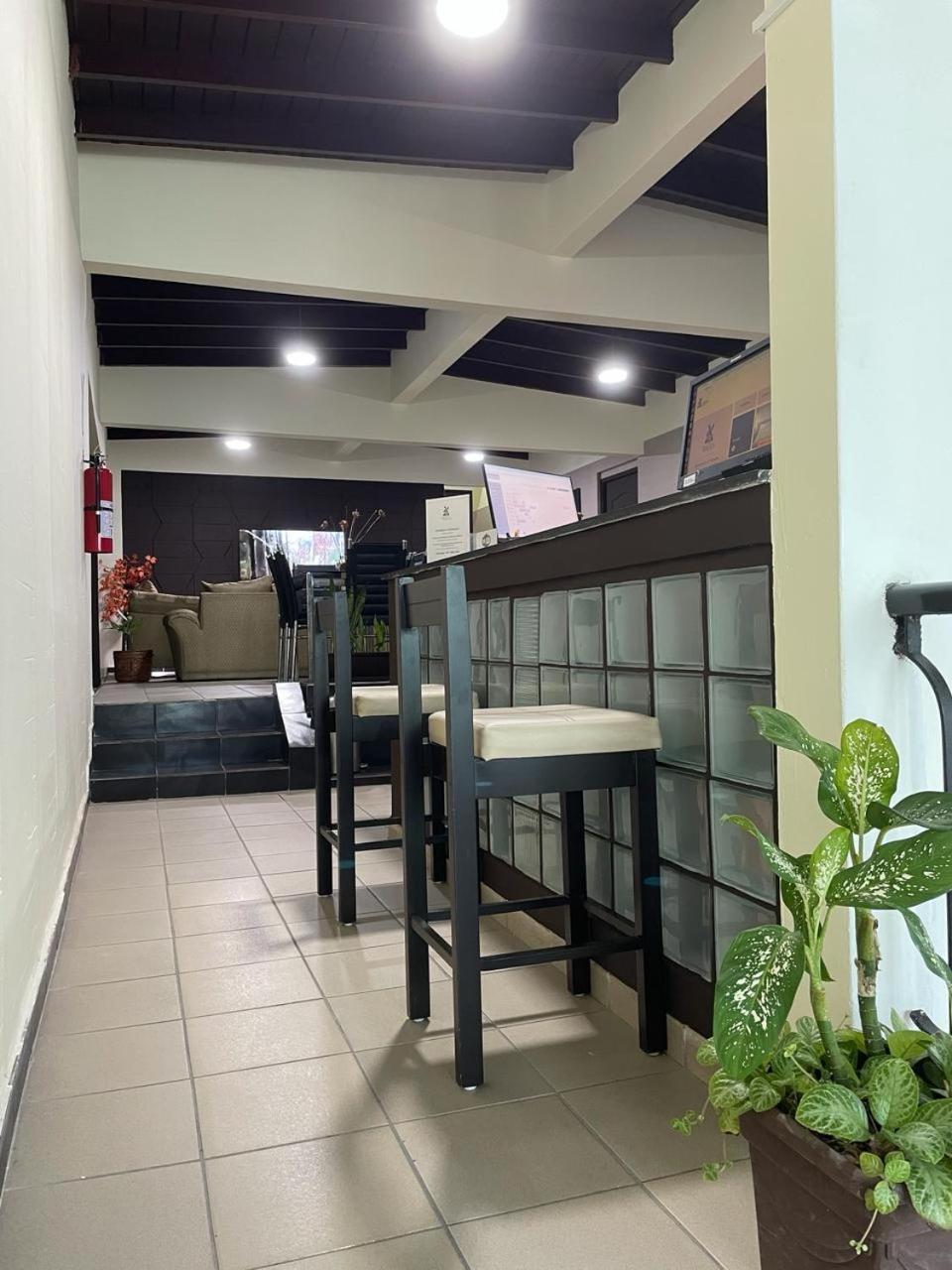 Hostal El Prado Panama Zewnętrze zdjęcie
