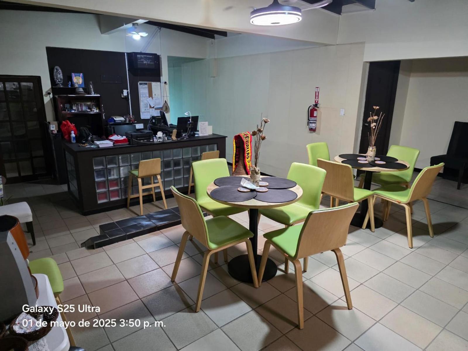 Hostal El Prado Panama Zewnętrze zdjęcie